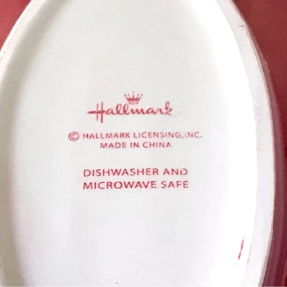 Hallmark Snowflake Mitten Serving Dishes Christmas Holiday Winter Decor Set of 2